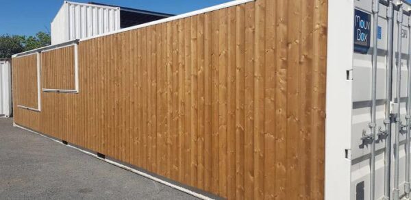 CONTENEURS-BAR EN BOIS DE 40 PIEDS