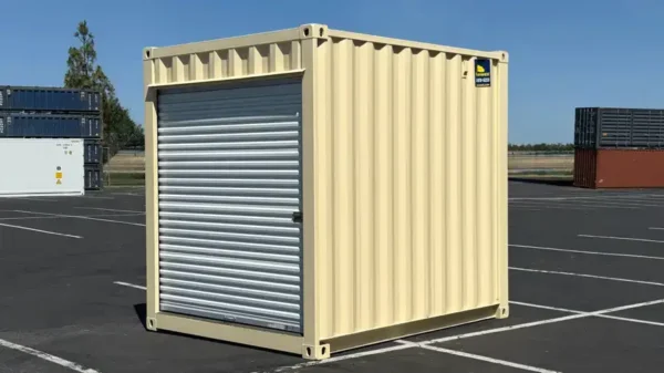 rn-image_picker_lib_temp_c784e156-481a-4b00-839f-a3a676ea82f9 Conteneur de stockage neuf de 3 mètres (10 pieds) de hauteur avec porte enroulable